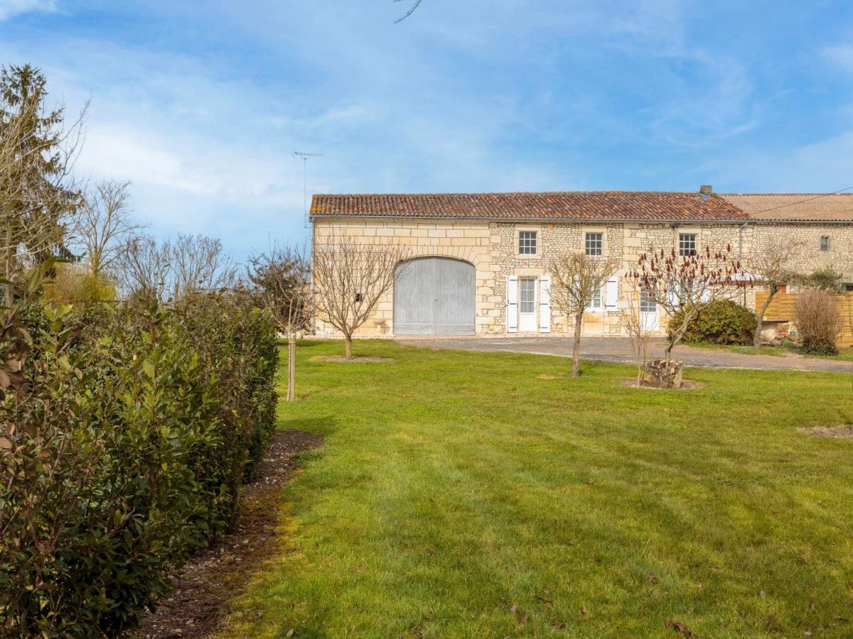 Holiday Home Gite La Truffiere Saintongeaise By Interhome Berneuil  Exterior photo
